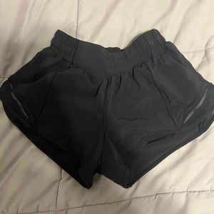 Lululemon Hotty Hots